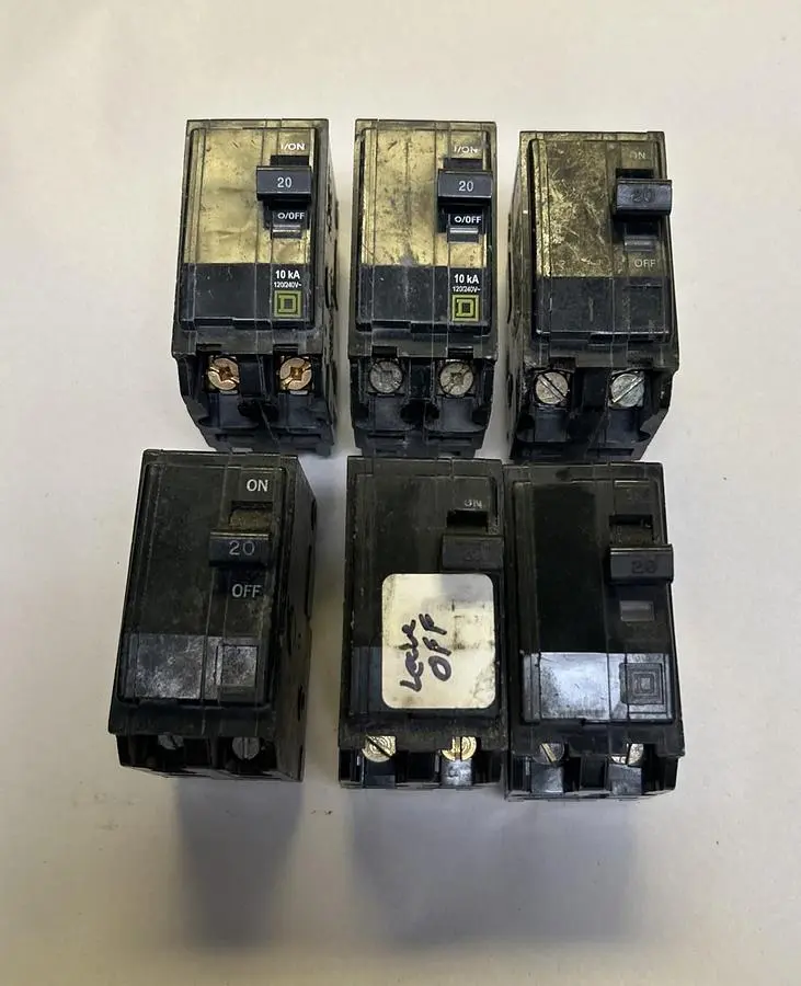 Used SQUARE D QO220 Switchgears Ohio US | Surplus Asset Holdings #1185391