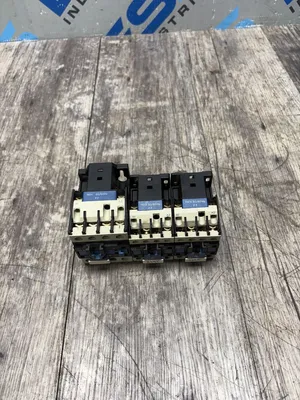 TELEMECANIQUE LC1D0901 & LC1D2510 Electrical/PLC/Automation | ESS Industrial Equipment Sales (3)