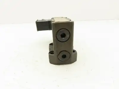 Used HYDROLUX MOOG _UNKNOWN_ Valves/Fittings | Arrow Industrial #622649