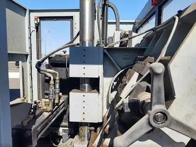 USED 2017 HYD-MECH H-11A HORIZONTAL DUAL COLUMN BAND SAW