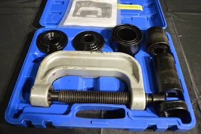 OMT Orion Motor Tech Ball Joint Press & U-Joint Service Kit in Blue Case