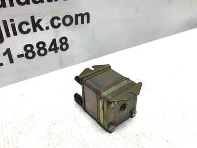 USED ITT CONTROLS PNEUMATIC REVERSING RELAY UKR 7805