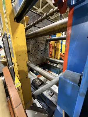 Used _UNKNOWN_ _UNKNOWN_ Injection Molding Machines Michigan US | Harbor Machinery Inc. #1421715