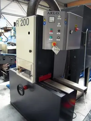 USED ARLO R200 DEBURRING & POLISHING