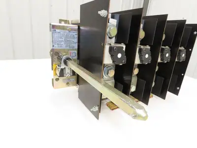 ABB OESA-F600JT6-4 Fusible Disconnect Switch 600A 600VAC 4 Pole Fused