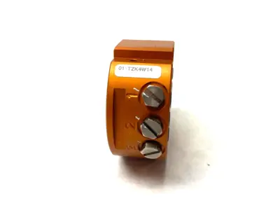 USED ATI INDUSTRIAL AUTOMATION ROBOTIC TOOL CHANGER