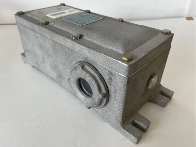 NEW Allen Bradley 42MTB-5000 NEMA 7 9 42MRU-5000