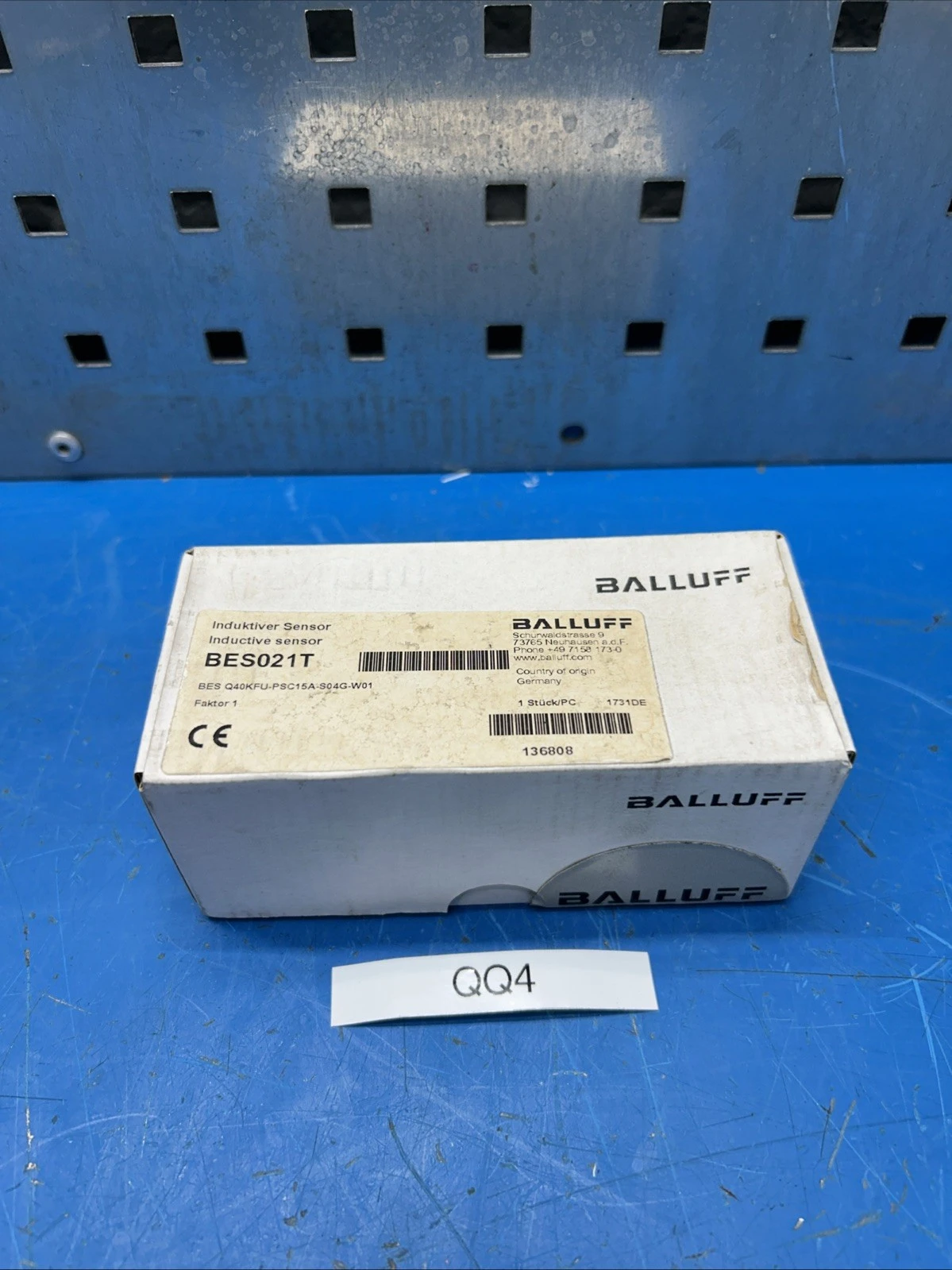 NEW Balluff BES021T