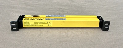 USED Banner SLSCE30-300Q8