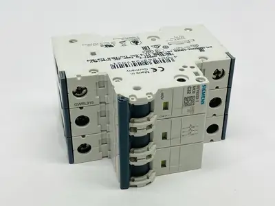 5SY6332-7 | Siemens  Miniature Circuit Breaker 3-Pole 32A 400V - New Other