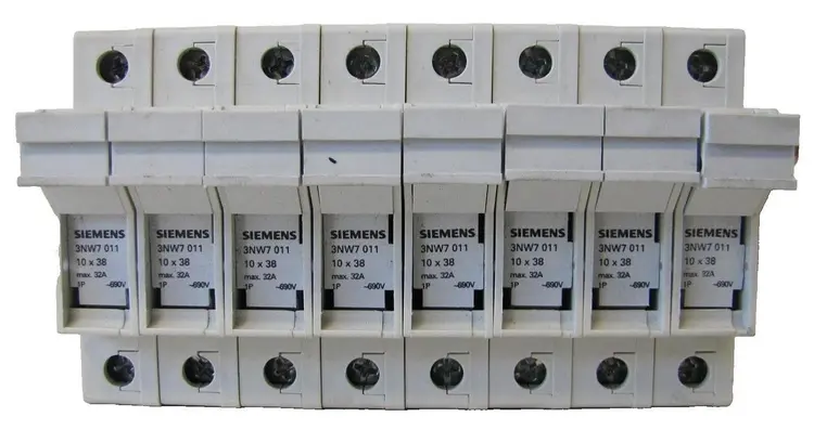 Used SIEMENS 3NW7011 Fuse Accessories California US | Bay Line Tool #928031