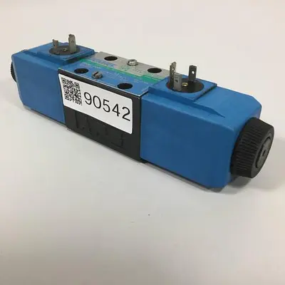 USED VICKERS DG4V3S82CVMUH560