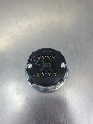 Leviton Cat. No. 524 Bulb Connector Module. 5E-29