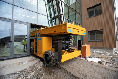New | in-Stock 2026 HAULOTTE HS4390 E Scissor Lifters Pennsylvania US | Iron Exchange Equipment Solutions #1353952