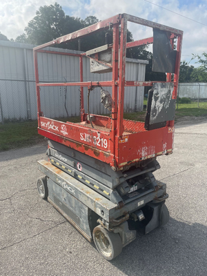 Used 2015 Skyjack SJ3219 Scissor Lifters Florida US | Stack Equipment #1271257