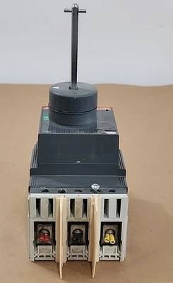 USED ABB TmaxT2H 100