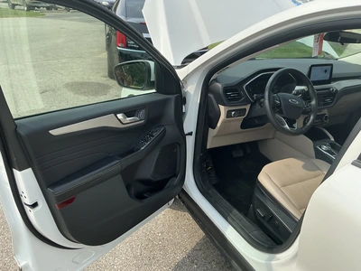 Used 2022 FORD ESCAPE Miscellaneous Trucks/Trailers Michigan US | Miedema Asset Management Group #1489517
