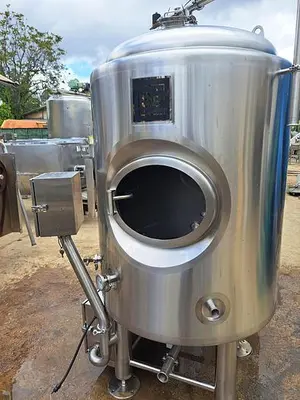 Tank, 200 Gallon, Stainless Steel, Insulated, Dish Top & Bottom, 36" X 48" #S745518