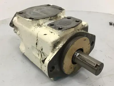 USED VICKERS 4520V60A12