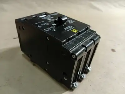 NEW SQUARE D EDB36060