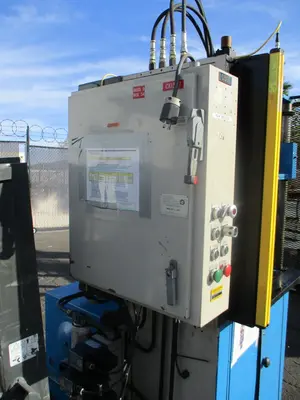 USED 1998 MPC 140