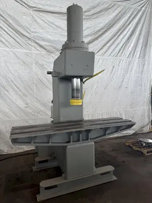 100 TON EITEL C-FRAME HYDRAULIC STRAIGHTENING PRESS. STOCK # 0436326