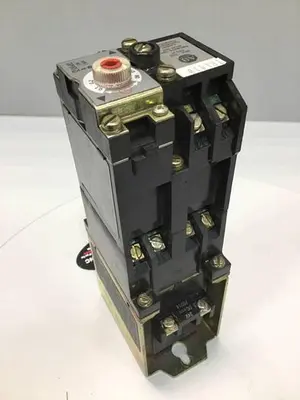 USED ALLEN BRADLEY 700DC-P400Z24