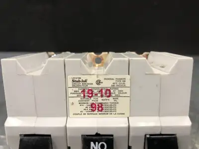 Used FEDERAL PIONEER NB320 Switchgears British Columbia CA | Lenmark #244005