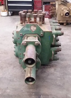 USED SHAFFER SENTINEL II 7 1/16" 5M DOUBLE RAM BOP