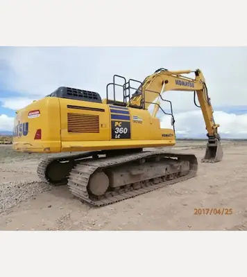 USED 2022 Komatsu PC360LC-11