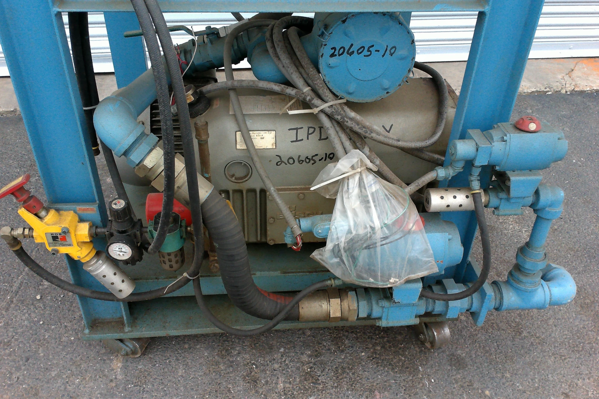 USED 1996 BUSCH 117 CFM