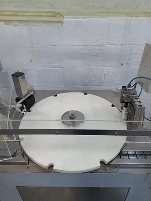 Stainless steel monoblock for liquids