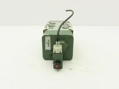 Sun Hydraulics 4153-062-000 Aluminum Manifold Block for D08 Directional Valve