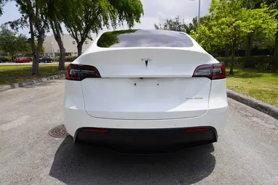 Used 2022 TESLA MODEL Y SUVs Florida US | Truck and Van Outlet #1509246