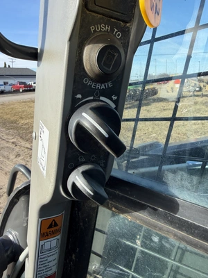 USED 2022 NEW HOLLAND C332