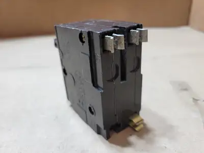 Used SQUARE D QO230 Switchgears British Columbia CA | Lenmark #1486883