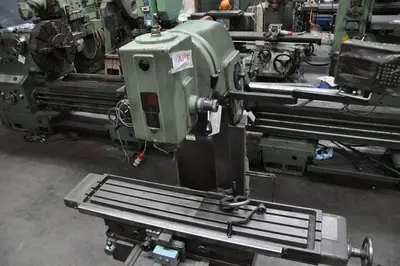 USED TOS FA3AV X: 890 - Y: 275 - Z: 400MM