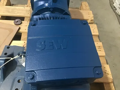 Sew Eurodrive KT97TDRN160L4RS Gear Drive / Speed Reducer 38.30:1 20 HP