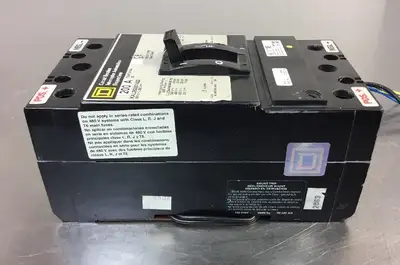 Square D KAL 2 pole 200A 600V KAL262001422 Circuit Breaker 4E-3
