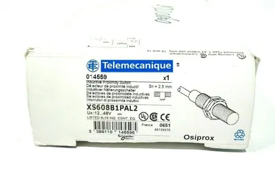 NEW TELEMECANIQUE XS608B1PAL2 PROXIMITY SWITCH