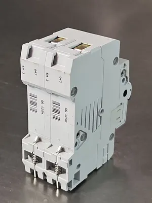 Klockner Moeller FAZN C2 -2 2 Pole Circuit Breaker loc4B9