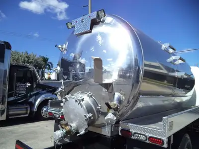 Used 2021 INTERNATIONAL _UNKNOWN_ Septic/Sewer/Vacuum Trucks Florida US | TLC Truck & Equipment #1568924