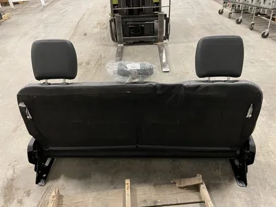 2022 Dodge Ram 2500 / 3500 Pick-Up Truck Rear Seat ; Vinyl