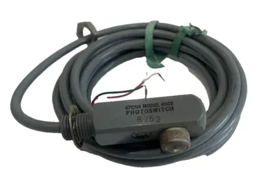 ALLEN BRADLEY 47CN4-4002 PHOTOELECTRIC SENSOR 47CN44002 NEW, SURPLUS