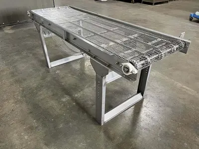 New Wave 6'L Wire Solomon Conveyor