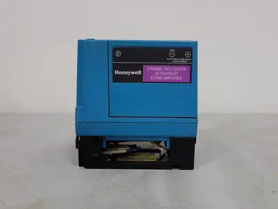 Used HONEYWELL RM7890-B-1014 Misc Electrical & Power Parts British Columbia CA | Lenmark #251928