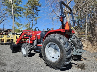 New | in-Stock 2025 MASSEY FERGUSON 2E.60 Utility Tractors New York US | Abele Tractor #1343188