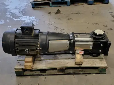 NEW 2013 GRUNDFOS CR45-3-2