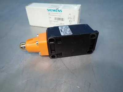 New | in-Stock SIEMENS 3SE3 1206D Relays & Switches | HGR 24 #739422
