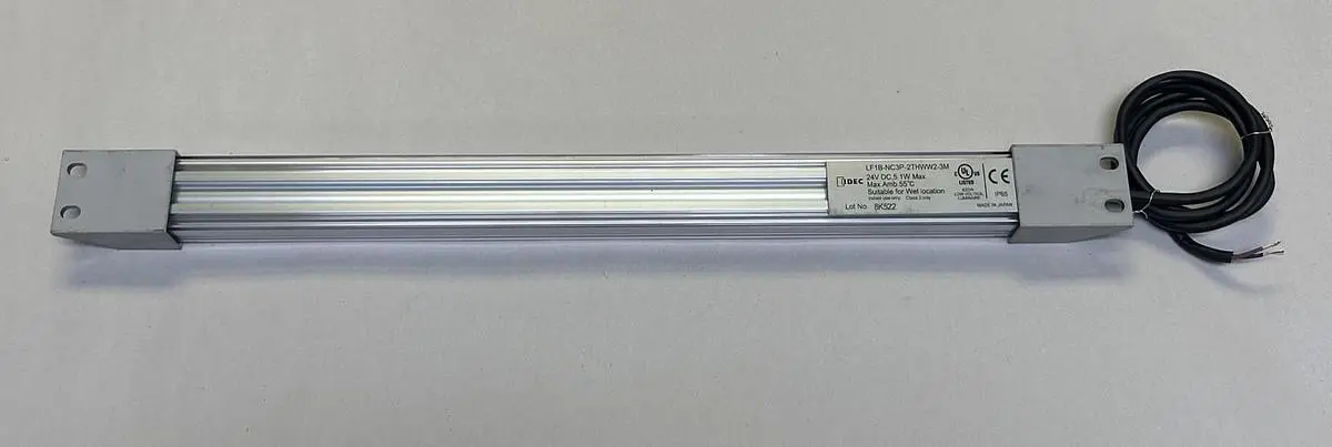 USED IDEC LF1B-NC3P-2THWW2-3M